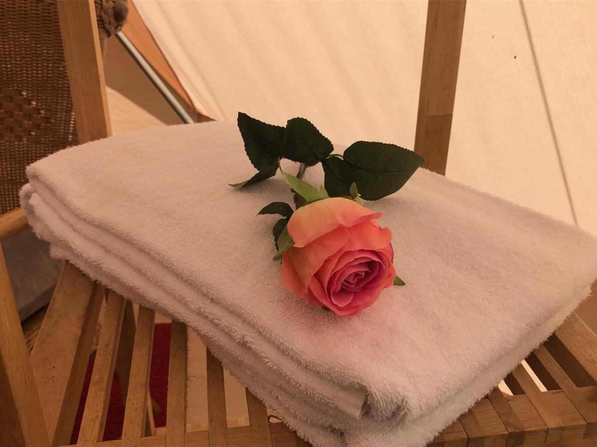 Helles Have Glamping Hotel สไต ภายนอก รูปภาพ
