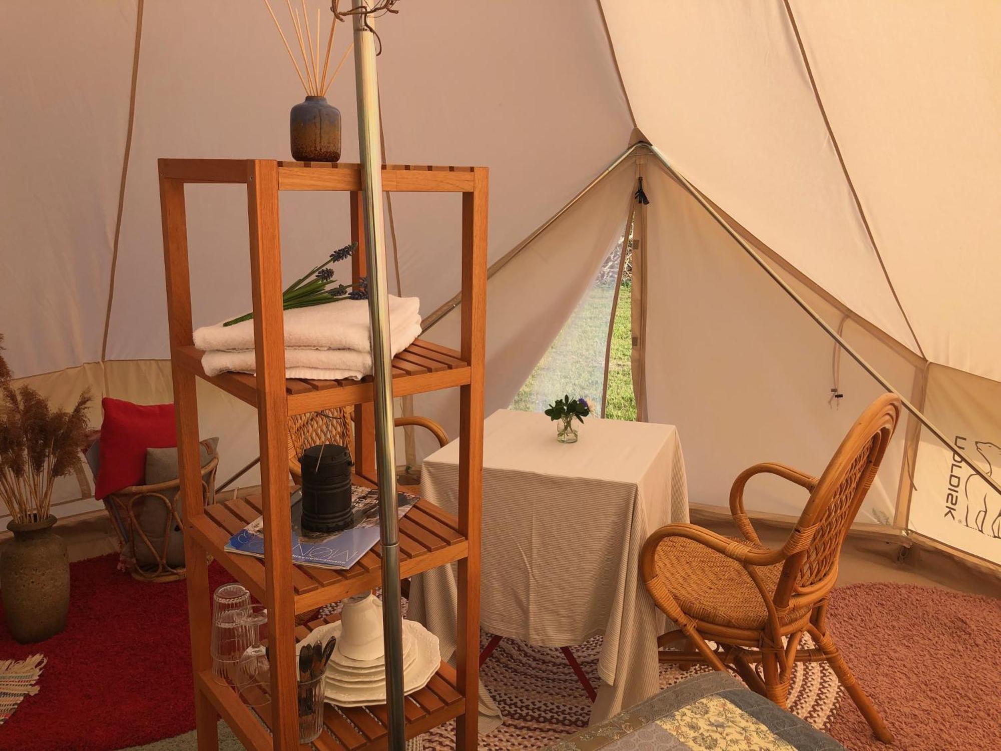 Helles Have Glamping Hotel สไต ภายนอก รูปภาพ