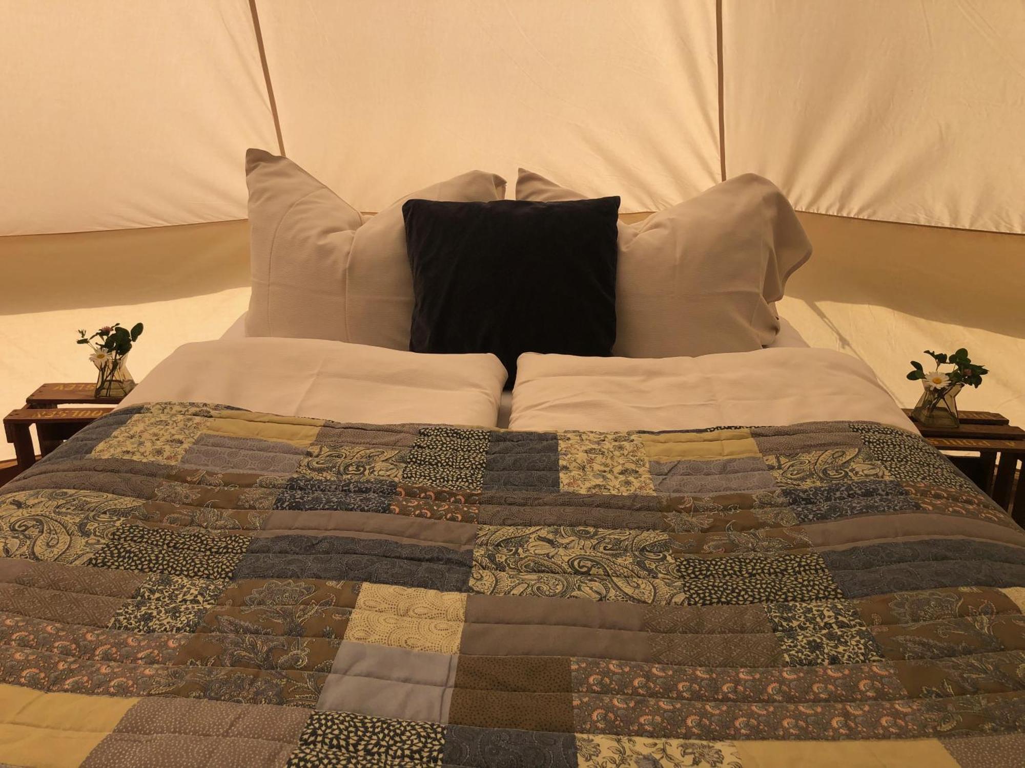 Helles Have Glamping Hotel สไต ภายนอก รูปภาพ